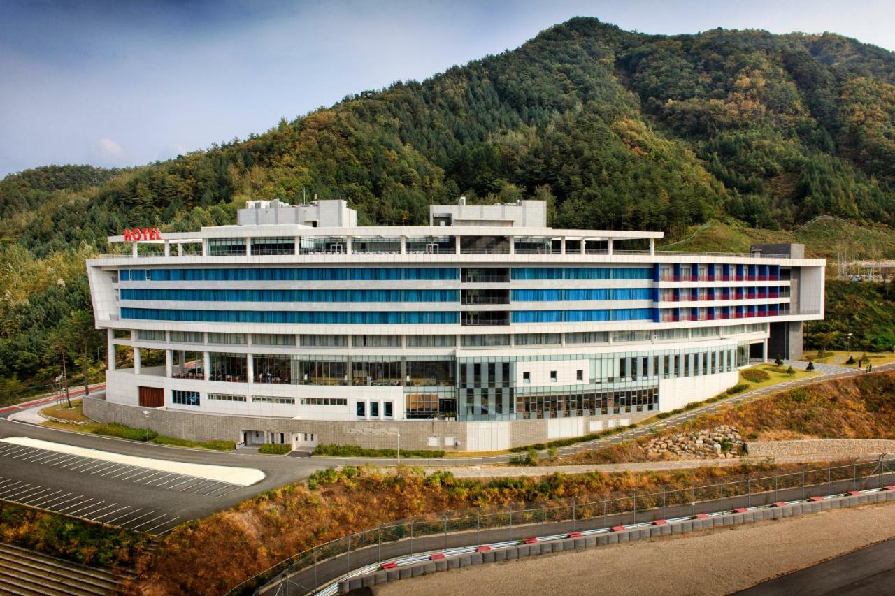 Take Hotel & Resort Inje Speedium エクステリア 写真