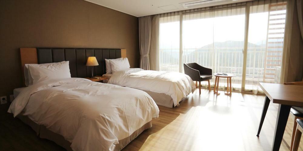 Take Hotel & Resort Inje Speedium エクステリア 写真